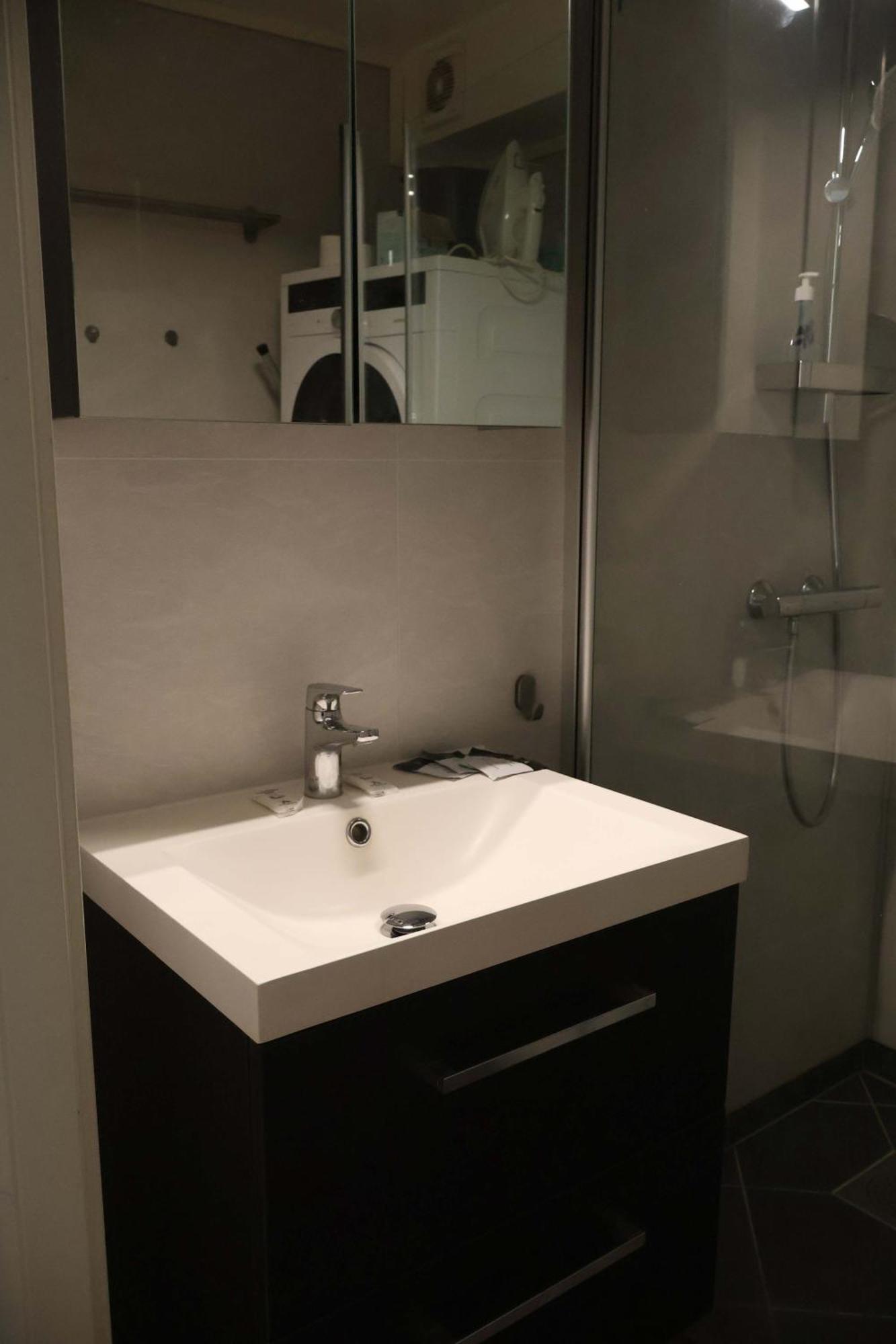 Dinbnb Apartments I Charming 3-Bedroom In The Heart Of The City Берген Екстериор снимка